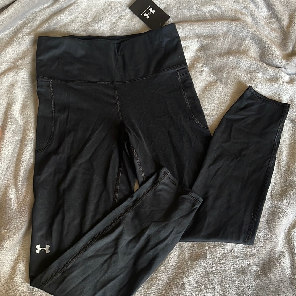 NWT under amour black legging